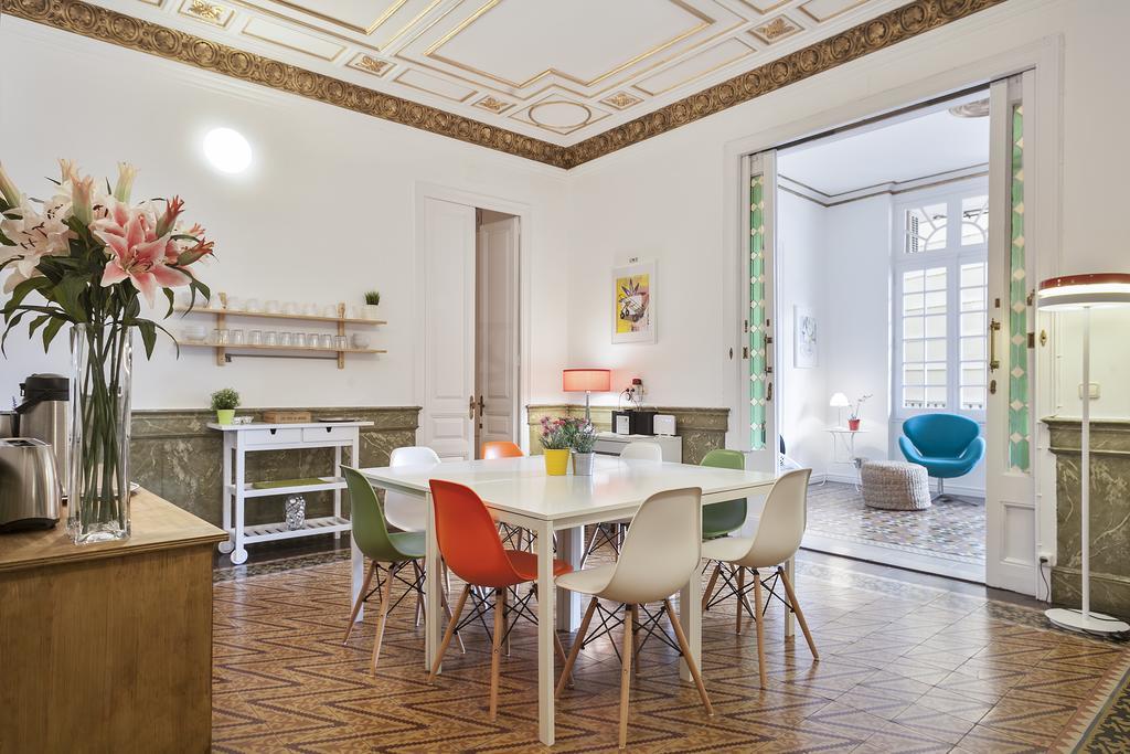 Plaza Catalunya Guest House Барселона Екстериор снимка