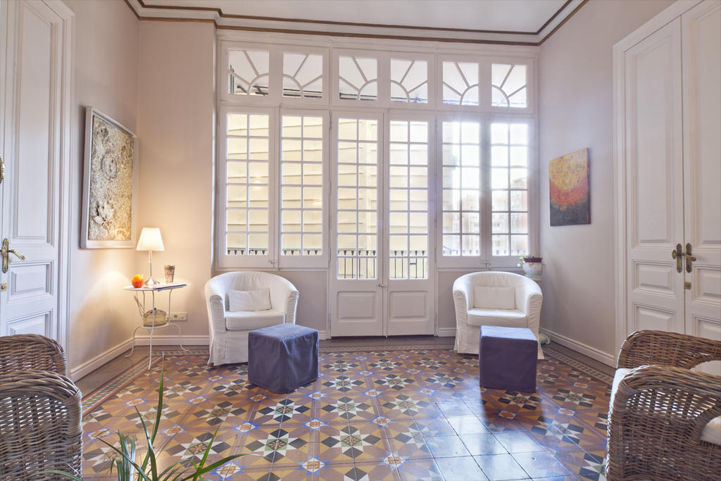 Plaza Catalunya Guest House Барселона Екстериор снимка